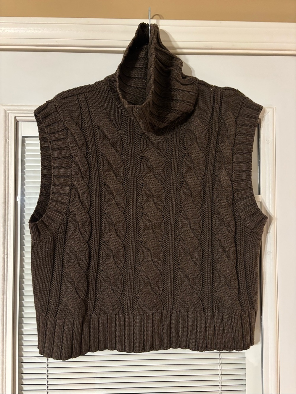 H&M Brown Cable Knit Sleeveless Turtleneck Sweater Vest